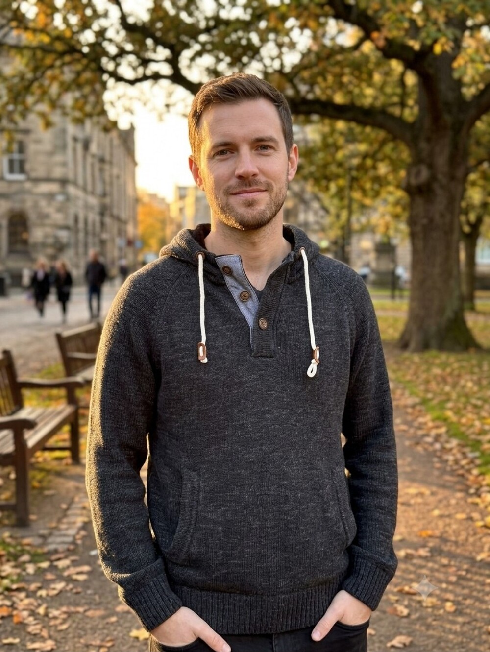 H&M Men's Dark Heather Navy Hooded Knit Pullover